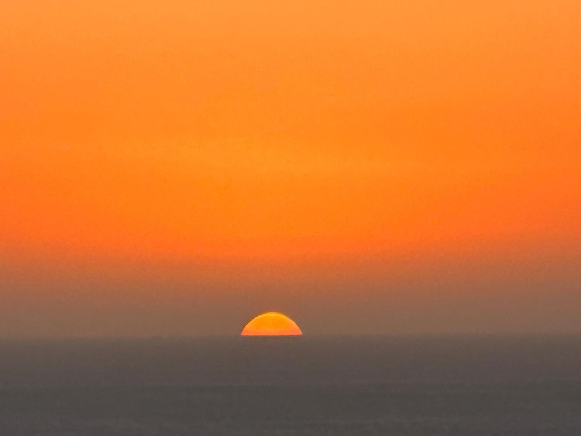 Tenerife Holidays Адехе Екстер'єр фото