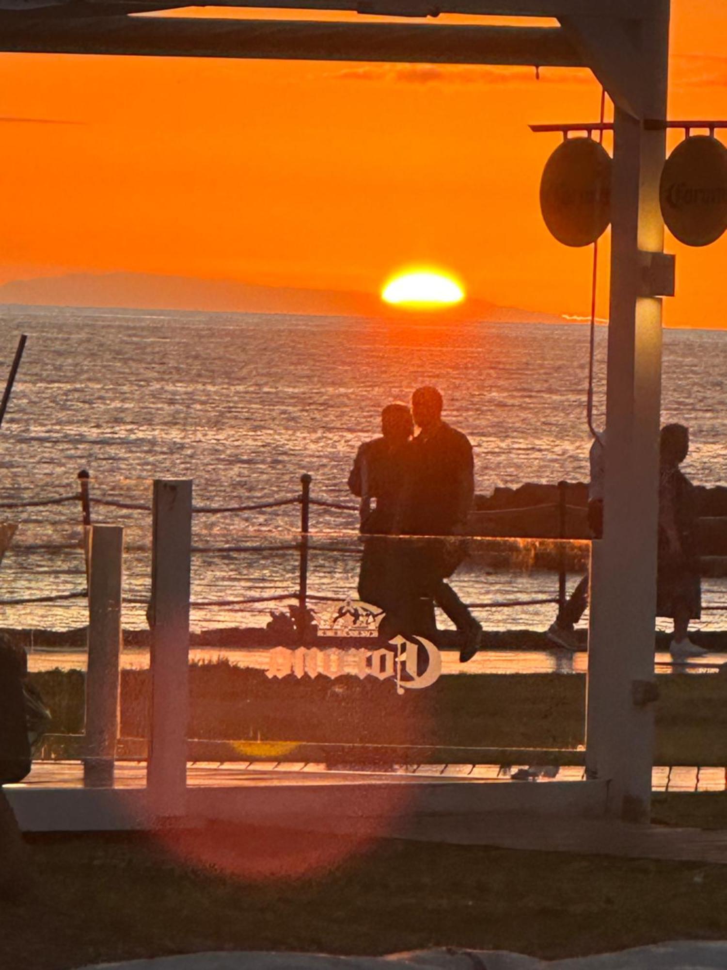 Tenerife Holidays Адехе Екстер'єр фото