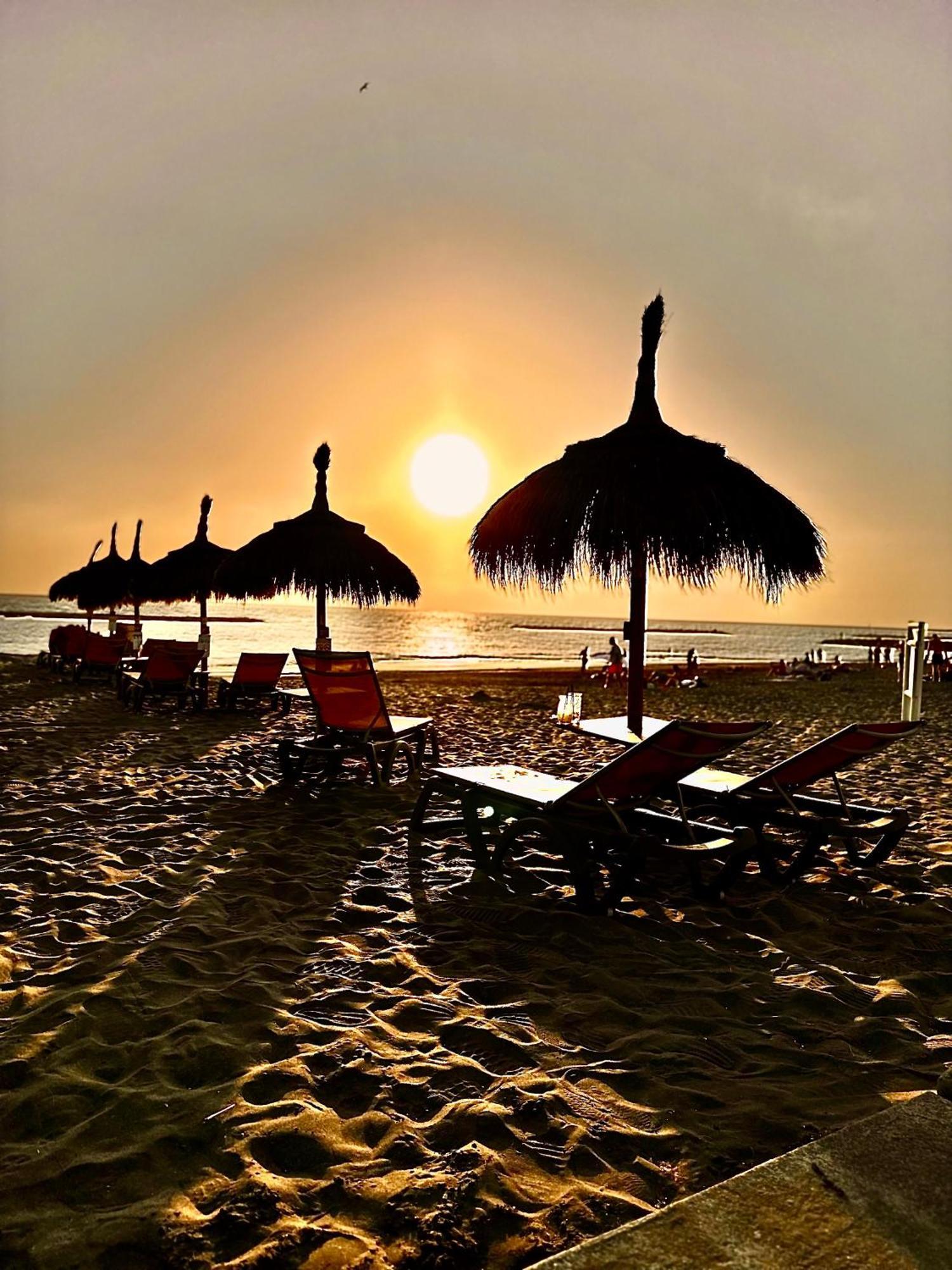 Tenerife Holidays Адехе Екстер'єр фото