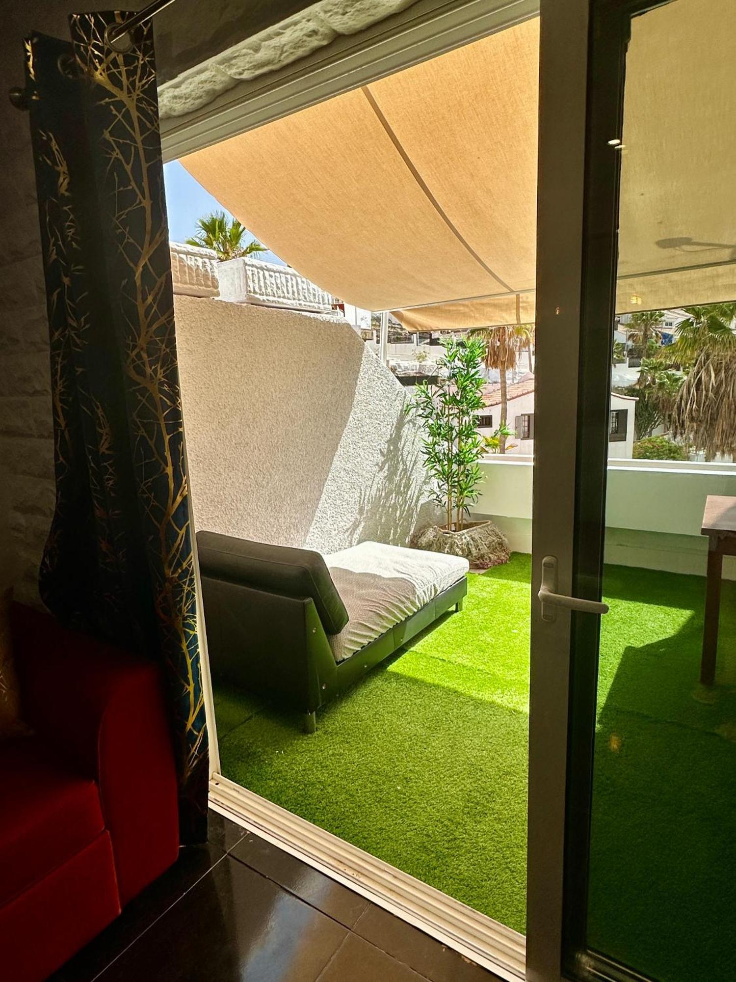 Tenerife Holidays Адехе Екстер'єр фото